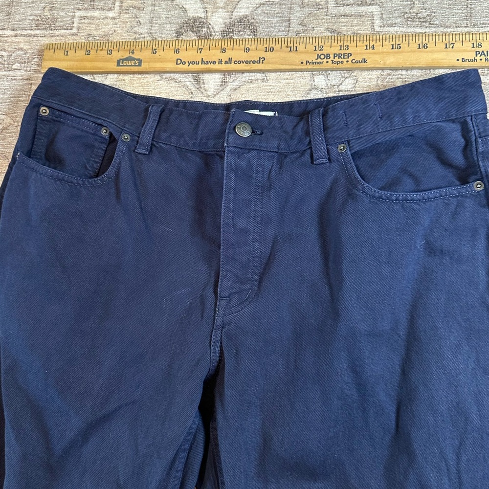 Madewell The Darted Barrel Leg Jean - Picture 11 of 14